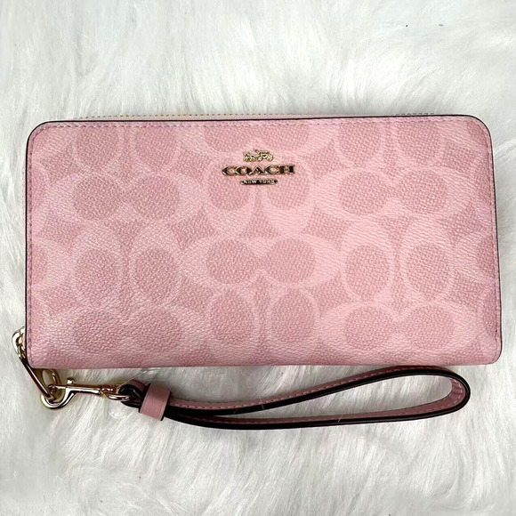 COPY - Coach Long Zip Around Wallet In Signature Canvas In Gold/Powder Pink CW7… - Picture 3 of 6